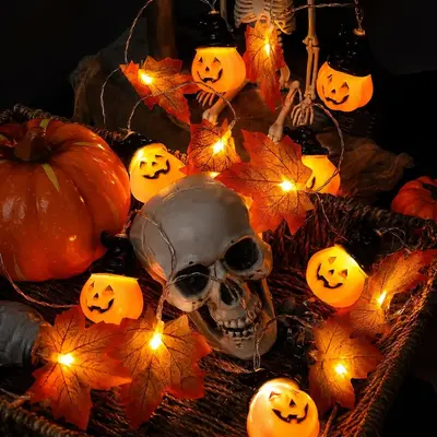 LED-Halloween-Lichterkette mit Kürbis- und Geistmotiven, Partydekoration