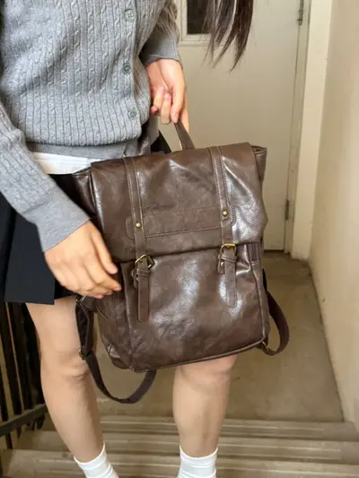 Wasteland style backpack, retro fashion, large capacity