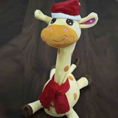 Volume Adjustable Swinging Dancing Giraffe Plush Toy That Sings