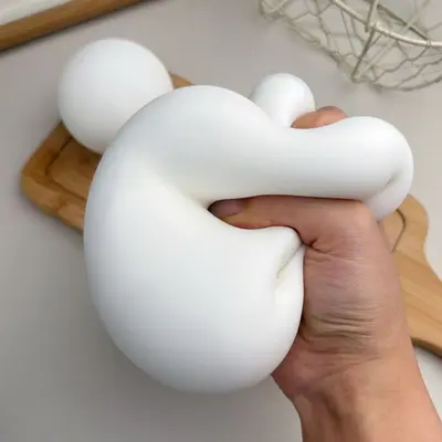 Großes Knet-Brötchen Antistress-Spielzeug