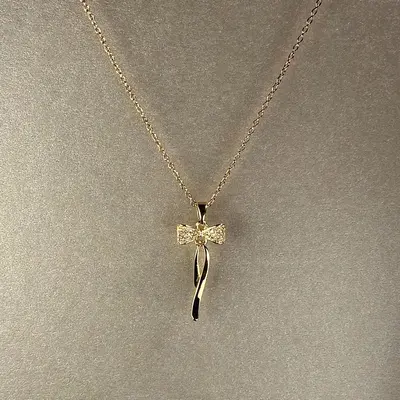 Princess skirt necklace, hollow design, collarbone chain - 11