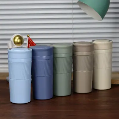 Insulated Coffee Mug with Silicone Sleeve, Portable, for Sports and Car Use