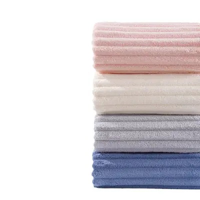 Sugar velvet towel, extra-thickened coconut milk striped coral velvet bath towel, skin-friendly, absorbent, quick-drying adult beach towel
