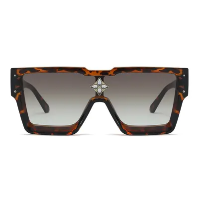 Retro Square Sunglasses, Metal Stud Street Style - 12