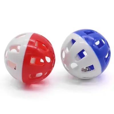Cat Toy Self-Play Boredom Relief Two-Color Hollow Cat Teaser Ball Cat Toy with Built-in DIY Plastic Bell Ball Cat Supplies