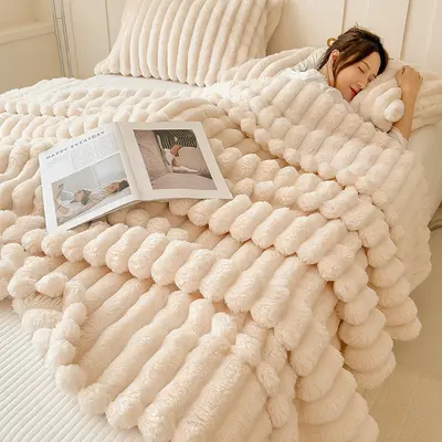 Rabbit Fur Plush Blanket, Thick Coral Fleece Winter Throw - 7