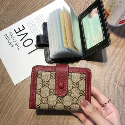 Women's Ultra-Thin Transparent Driver's License Card Holder - 10