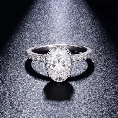 Ruizuan Jewelry Oval Moissanite Women's Ring Pigeon Egg 2.5 Carat Classic Four-Prong 925 Sterling Silver Cross-Border Wholesale Source