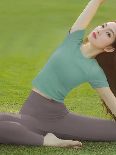 Kadın fitness üstü, kısa kollu, pilates antrenmanı, slim-fit, premium - 7