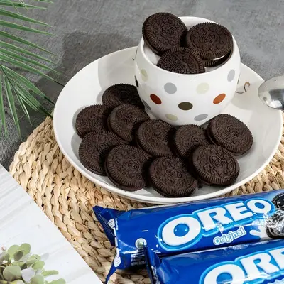 OREO Vanilla Chocolate Sandwich Biscuits 105 g, Imported from Indonesia - 4