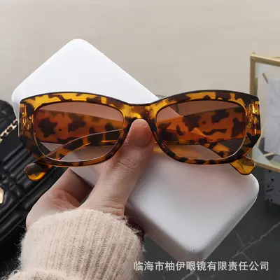 Retro Kedi Gözü Güneş Gözlüğü Kadın, Küçük Çerçeve, UV400 Korumalı