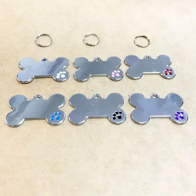 Zinc Alloy Paw Print Pet Pendant with Rhinestone Bone Tag, Engravable Anti-Lost Design