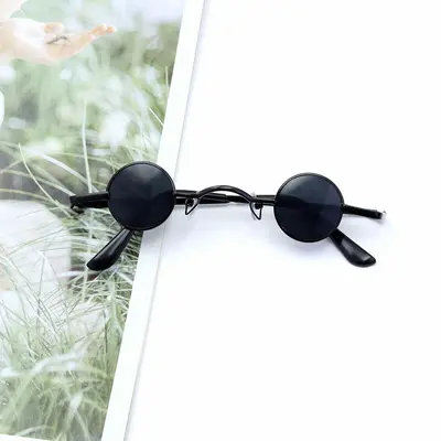 Men's Round Retro Small-Frame Sunglasses - 7