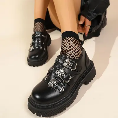 Thick-Sole Punk Style Metal Buckle Loafers, Plus Size, Spring 2026