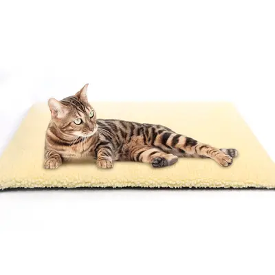 Self-Heating Pet Mat, Auto-Heating Warming Pad for Dogs and Cats, Removable Machine-Washable Winter Pet Bed Mat, Best Seller