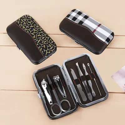 Manicure Tool Set, 7 Pieces, Portable Nail Clipper Set