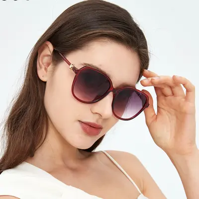 Women's Sunglasses, UV Protection, Large Frame, Retro Style - 1