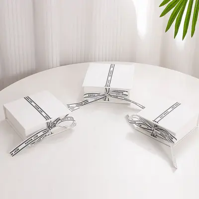 Werksbestand Großhandel, luxuriöse Seidenband-Schachteln mit Klappdeckel in Buchform, tragbare Halsketten-Schmuckschachteln, Aufbewahrungskartons - 7