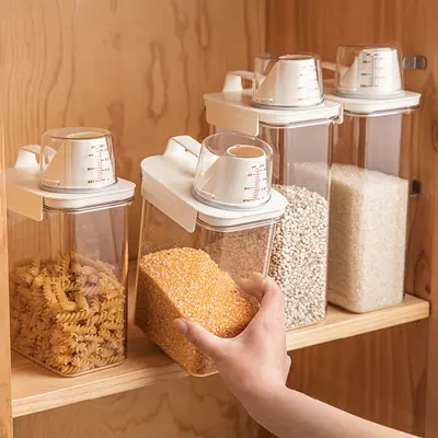 Airtight containers for grains, kitchen measuring cups, rice buckets, insect-proof thickened flour buckets, storage jars, dry fruit moisture-resistant protective boxes.