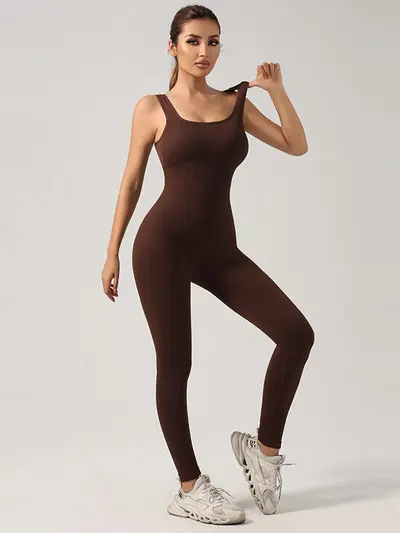 Seamless Stretch Women's Fitness Jumpsuit for Yoga and Sports