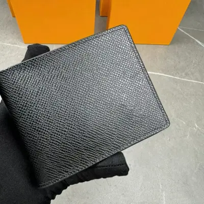 Men's Short Business Wallet with Multiple Functions and Horizontal Card Slots - 12