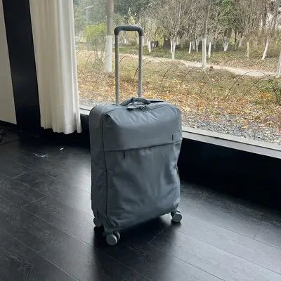 2.1 kg ultra-light rain-resistant 20 inch carry-on suitcase - 8