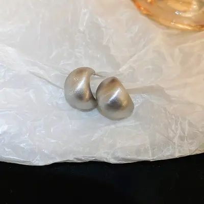 Silbernadel grenzüberschreitende hochwertige silberne geometrische Kugel-Perlen-Herz-Ohrringe Nischen-Persönlichkeits-Ohrringe modische Style-Ohrringe Großhandel - 10