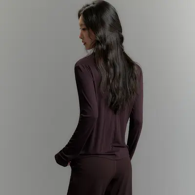 Damen-Yogashirt mit Henley-Kragen, langarm, schmal geschnitten