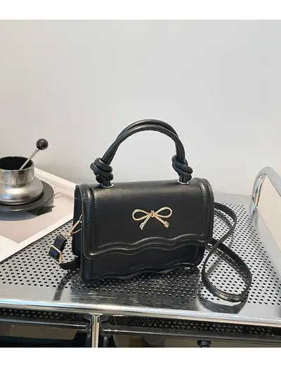 2026 New Fashion Trendy Casual Women's Personality Single Shoulder Crossbody Bag Elegant Quality Simple Small Square Handbag