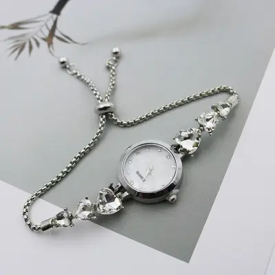 Girl's Quartz Watch with Heart and Diamond Design - 3