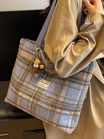 Large Capacity Plaid Bag 2026 New Autumn and Winter Woolen Plaid Shoulder Bag High-End Versatile Tote Bag