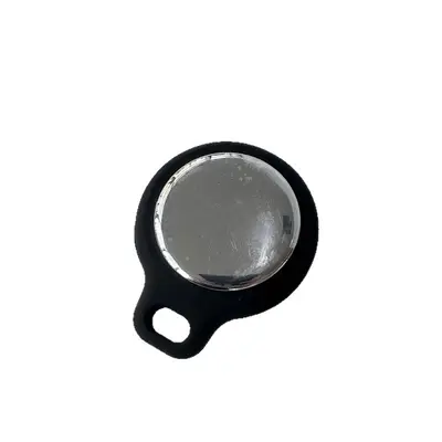 Cross-border global tracking and positioning device for elderly people, children and pets lost device best-selling round P20 lost object tracking device
