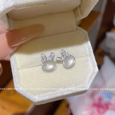Small Elegant Scented Earrings, Simple Niche Design - 11