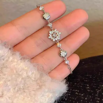 Zircon snowflake design adjustable bracelet - 8