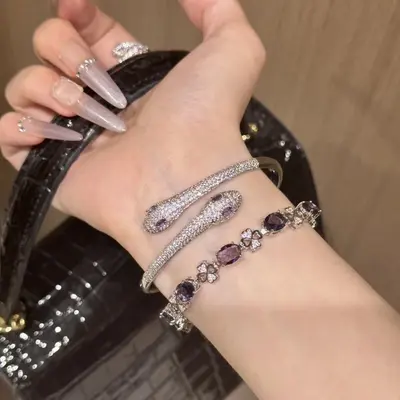 Mehrschichtiges elastisches Strass-Armband, Roségold