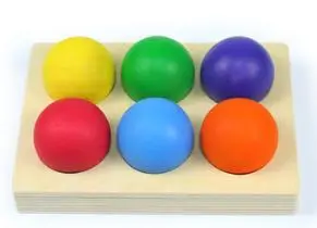 Holz-Regenbogen-Zuordnungskugeln mit 12-Farben-Sortierbrett - 8