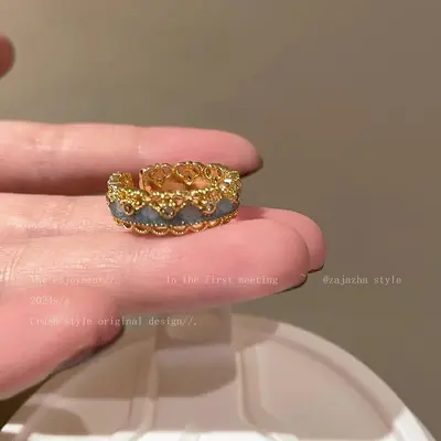 Women's lightweight flower ring - 12