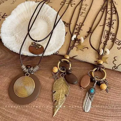 Chinese Style Long Sweater Chain, Feather Pendant Necklace for Women