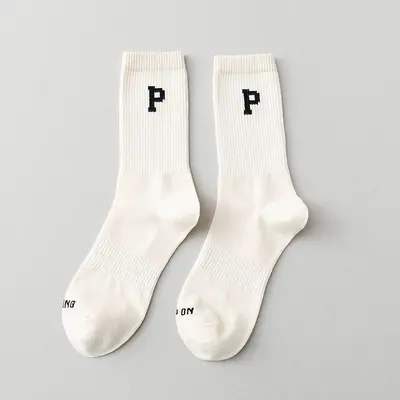 Damen Frühlings- und Herbst reine Baumwoll-Mittelpanther-Socken Mode-Letter-Basketball-Socken Baumwoll-Socken Herren Sport-Socken lange Socken Großhandel - 9