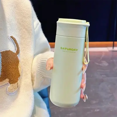 Smart thermal mug with built-in tea strainer, portable