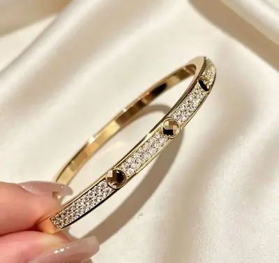 Wide round three-row crystal bracelet, metal snap clasp - 8