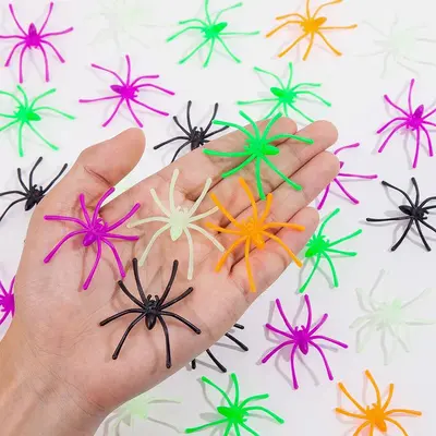 Cadılar Bayramı dekoratif örümcek ağı, renkli mini örümcekli, açık hava - 5