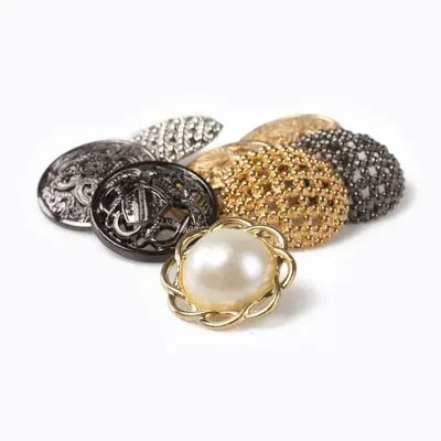 Hollow Pearl Gold Metal Button, Round