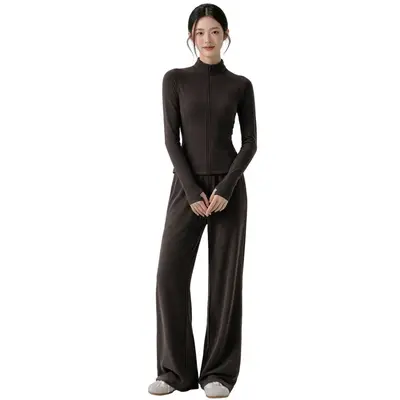 Kadın Polar Astarlı Yoga Takımı 2 Parça, Slim Fit, Sıcak Tutan, Pilates