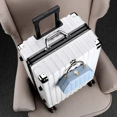 Aluminum Frame Trolley Suitcase, Combination Lock, Universal Wheels, Large Capacity - 10
