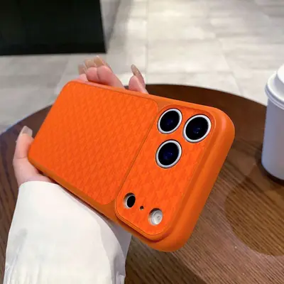 iPhone 17 Pro Max Uyumlu Büyük Pencereli Üçgen Desenli Telefon Kılıfı - 8
