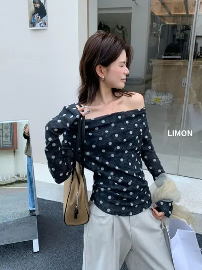 Women's Polka Dot Off-Shoulder Long-Sleeve Top, Slim Fit, 11273