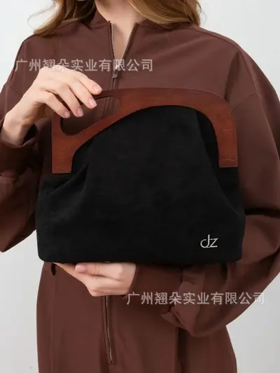 Damen-Kosmetiktasche, klein und quadratisch, Modell 2026 - 3