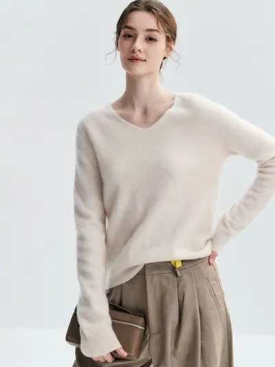 100% Cashmere V-Neck Women's Sweater, Loose Fit