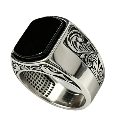 Sanjie Cross-border New Men's Domineering Black Gemstone Ring European and American Carved Filigree Men's Ring Daily Wear